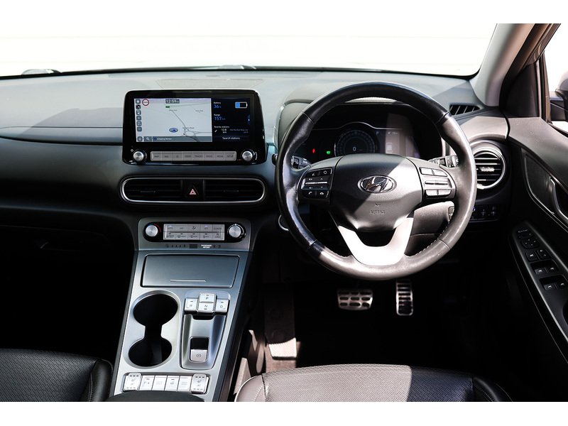 Hyundai KONA Premium SE - U15468