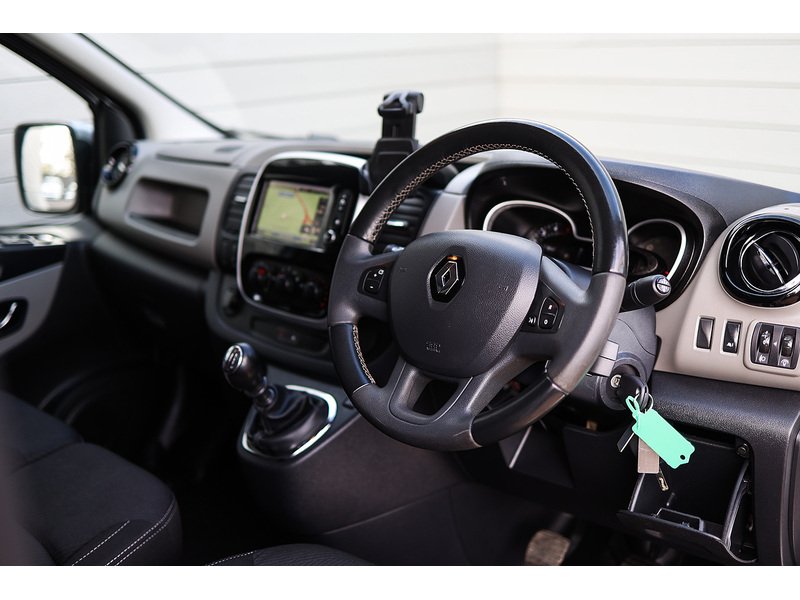 Renault Trafic dCi ENERGY 27 Premier Edition - U15489