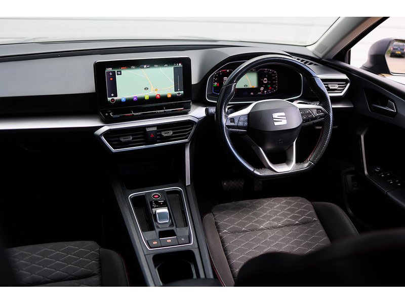 SEAT Leon eHybrid FR - U15500