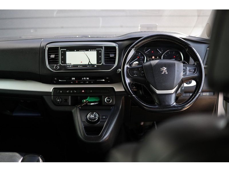 Peugeot Traveller BlueHDi Allure - U15516