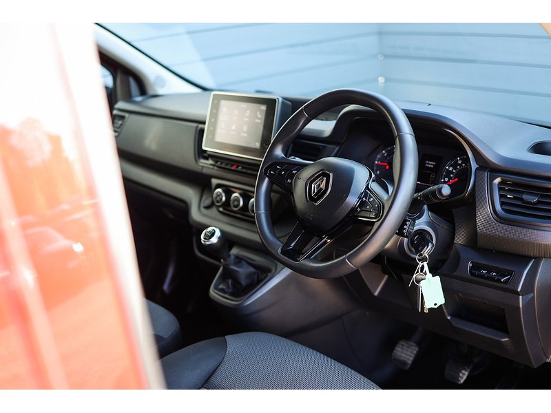Renault Trafic dCi Blue SL30 Advance - U15517