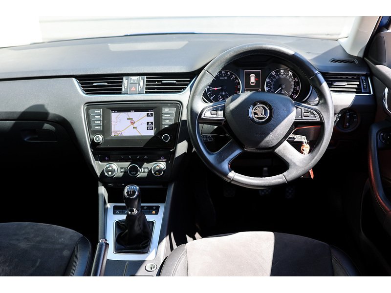 Skoda Octavia TDI Elegance - U15524