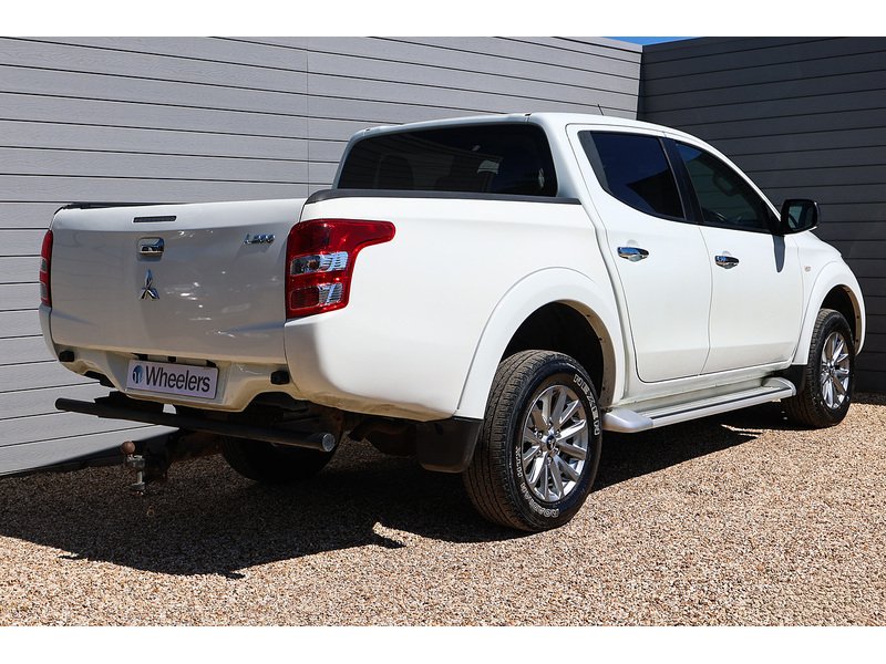 Mitsubishi L200 DI-D DC Titan - U15576