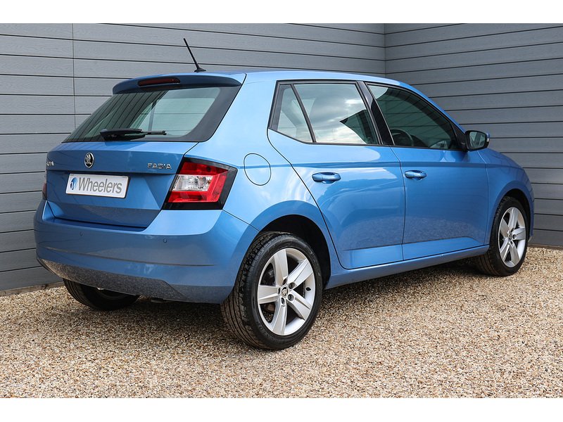 Skoda Fabia TSI SE L - U15624