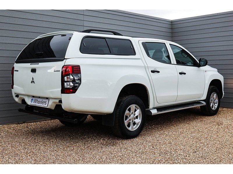 Mitsubishi L200 DI-D DC 4Life - U15646