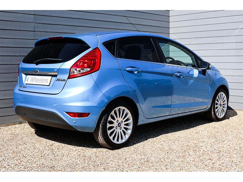 Ford Fiesta Titanium - U15687