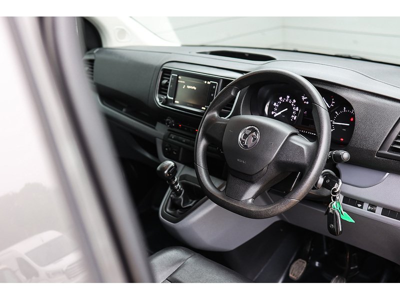 Vauxhall Vivaro Turbo D 2900 Sportive - U15695