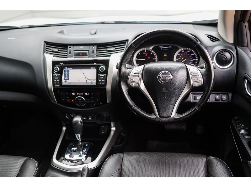 Nissan Navara dCi Tekna - U15725