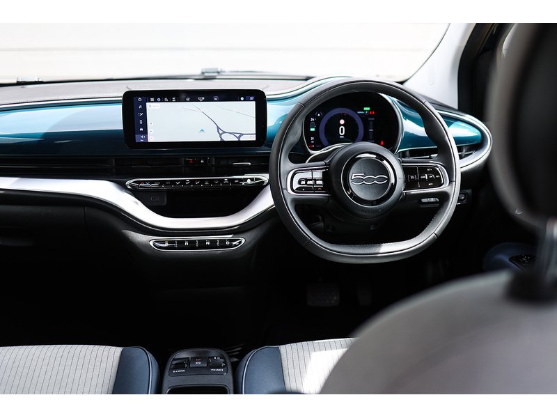 Fiat 500e Icon - U15749