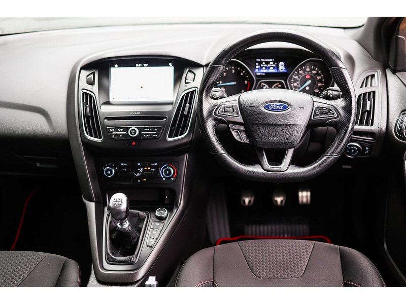 Ford Focus TDCi ST-Line - U15780