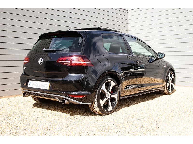 Volkswagen Golf TSI BlueMotion Tech GTI Performance - U15781