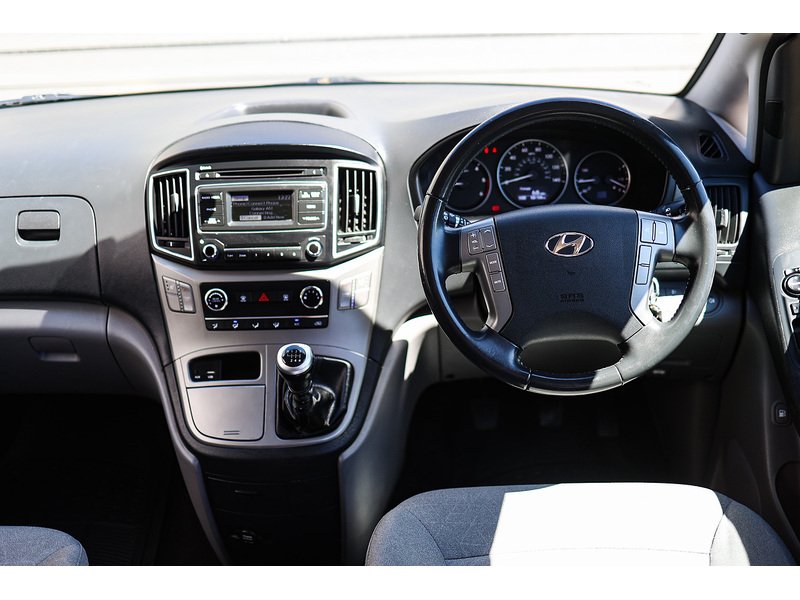 Hyundai i800 CRDi SE - U15813