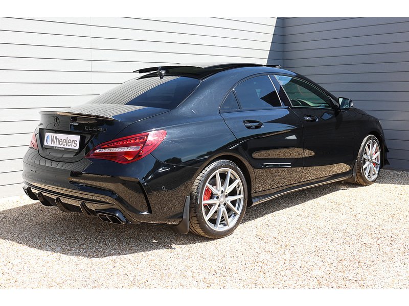 Mercedes-Benz CLA CLA45 AMG - U15815