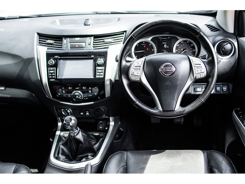 Nissan Navara dCi Tekna - U15843