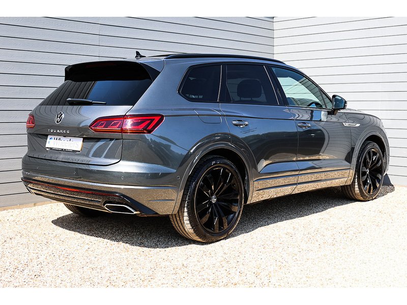 Volkswagen Touareg TDI V6 Black Edition - U15844
