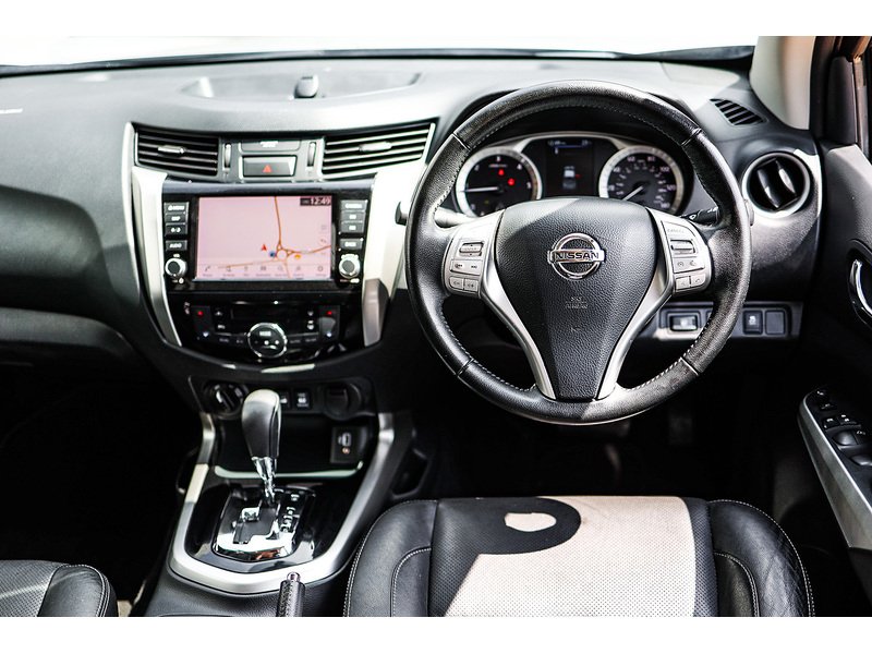 Nissan Navara dCi Tekna - U15848