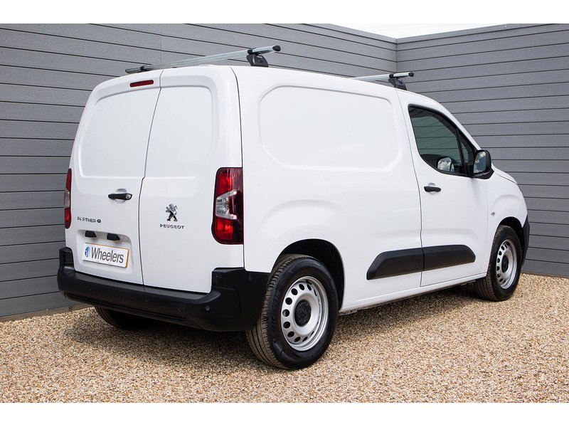 Peugeot e-Partner 800 Professional Premium + - U15908