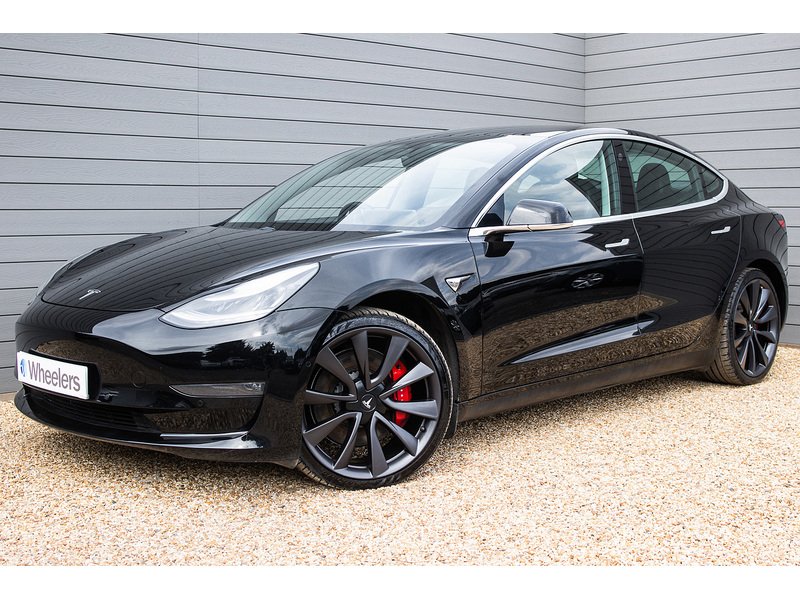 (Dual Motor) Performance Saloon 4dr Electric Auto 4WDE (Performance Upgrade) (449 bhp)