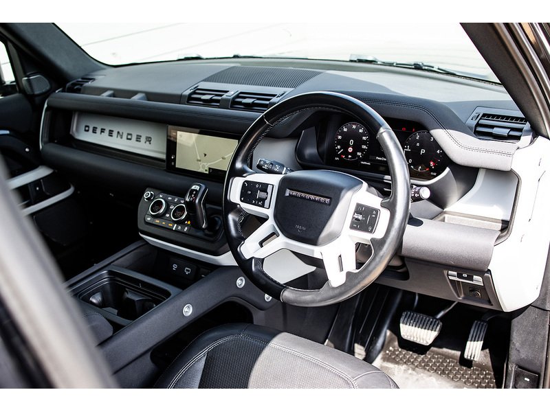 Land Rover Defender 90 D250 MHEV SE - U15933