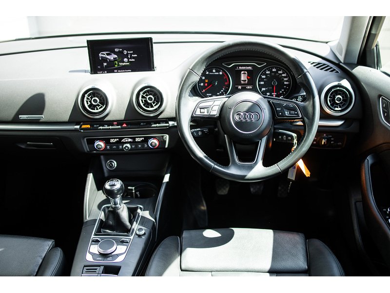 Audi A3 TFSI CoD Sport - U15965