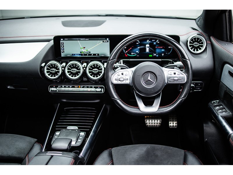 Mercedes-Benz EQA EQA 250 AMG Line - U15970