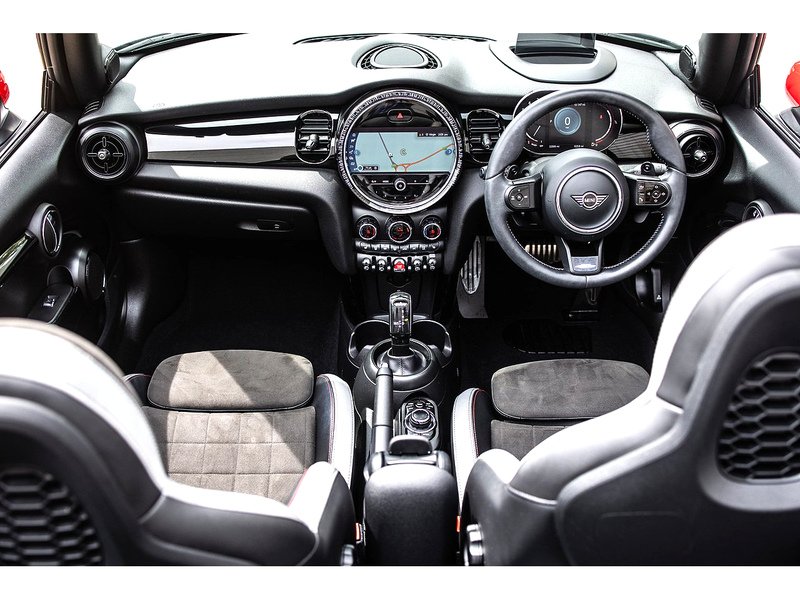MINI Convertible John Cooper Works - U15975
