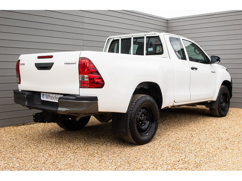 Toyota Hilux D-4D Active - U15982