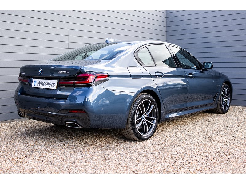 BMW 5 Series 530e M Sport - U15984