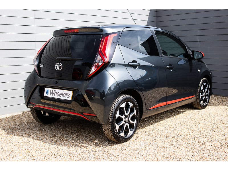 Toyota AYGO VVT-i x-trend - U15989