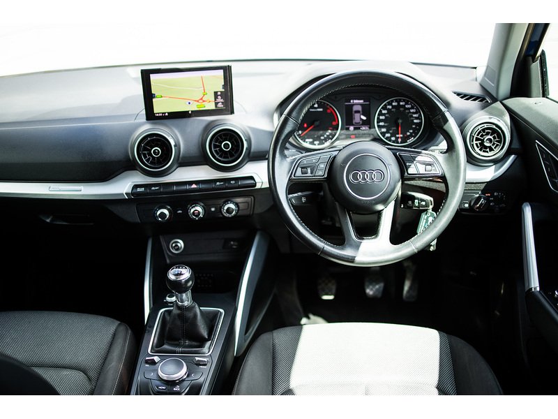 Audi Q2 TDI Sport - U15993
