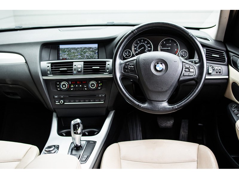 BMW X3 20d SE - U16004