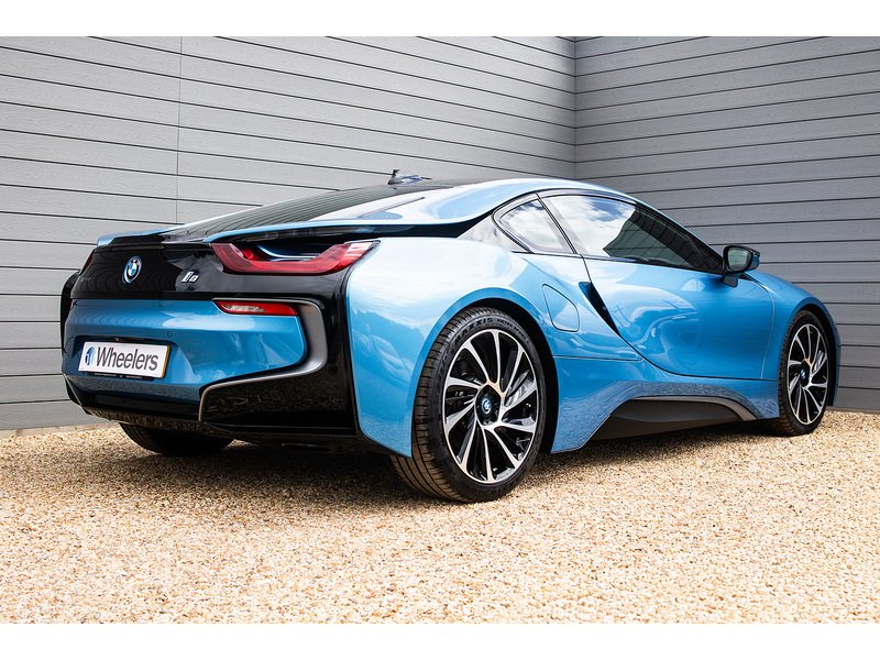 BMW i8  - U16005