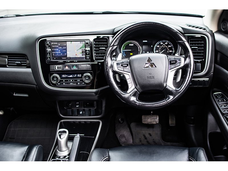 Mitsubishi Outlander h GX4h - U16067