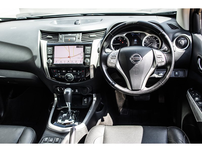 Nissan Navara dCi Tekna - U16075