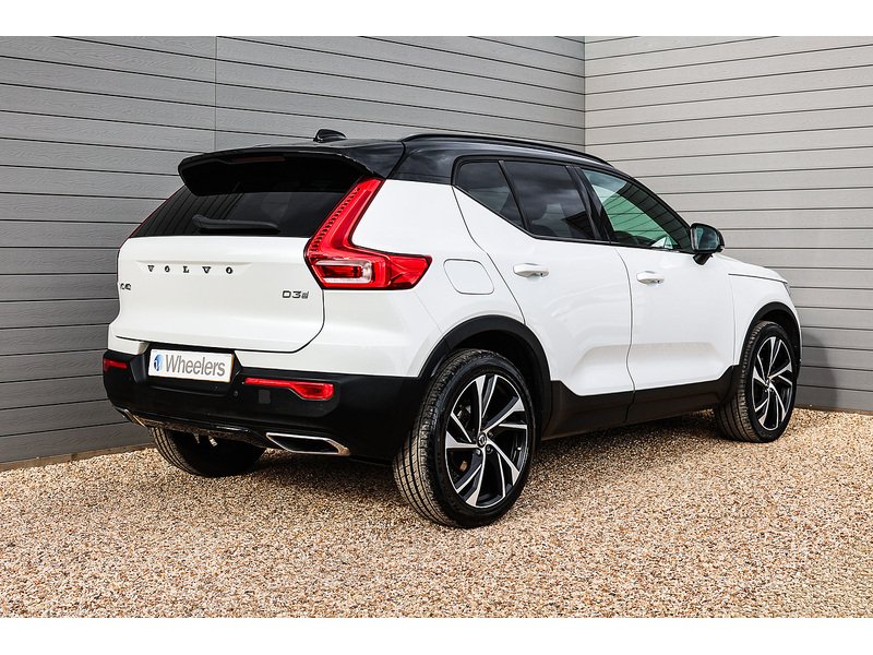 Volvo XC40 D3 R-Design Pro - U16143