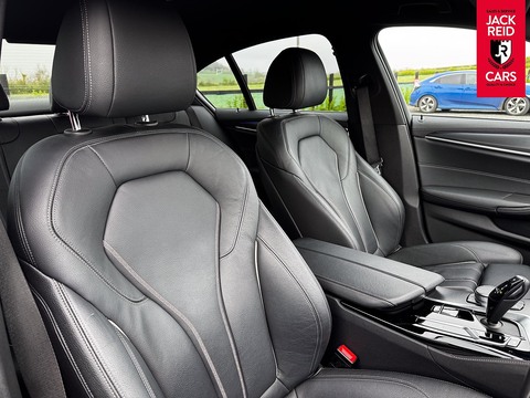 2.0 520i MHT M Sport Saloon 4dr Petrol Hybrid Steptronic Euro 6 (s/s) (184 ps)