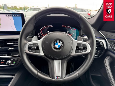 2.0 520i MHT M Sport Saloon 4dr Petrol Hybrid Steptronic Euro 6 (s/s) (184 ps)