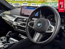 BMW 5 Series 520d MHT M Sport 2.0 520d MHT M Sport Saloon 4dr Diesel Hybrid Steptronic Euro 6 (s/s) (190 ps) 