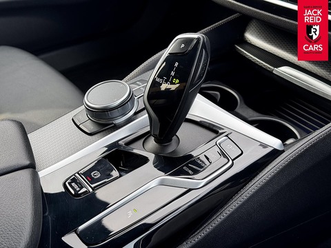 2.0 520d MHT M Sport Saloon 4dr Diesel Hybrid Steptronic Euro 6 (s/s) (190 ps)