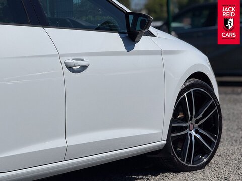 2.0 TDI FR Technology Hatchback 5dr Diesel Manual Euro 6 (s/s) (184 ps)