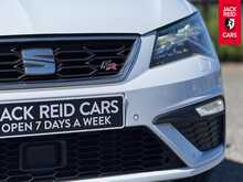 SEAT Leon TDI FR Technology 2.0 TDI FR Technology Hatchback 5dr Diesel Manual Euro 6 (s/s) (184 ps) 