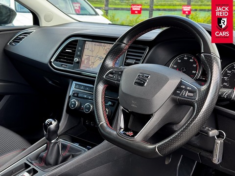 1.5 TSI EVO FR Hatchback 5dr Petrol Manual Euro 6 (s/s) (130 ps)