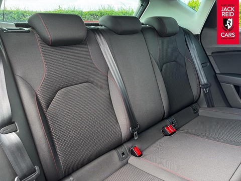 1.5 TSI EVO FR Hatchback 5dr Petrol Manual Euro 6 (s/s) (130 ps)