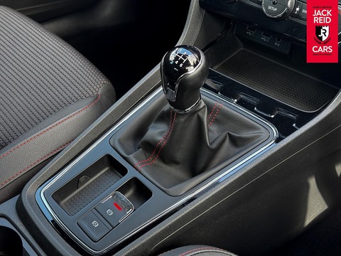 1.5 TSI EVO FR Hatchback 5dr Petrol Manual Euro 6 (s/s) (130 ps)