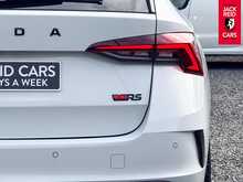 Skoda Octavia TDI vRS 2.0 TDI vRS Estate 5dr Diesel DSG Euro 6 (s/s) (200 ps) 