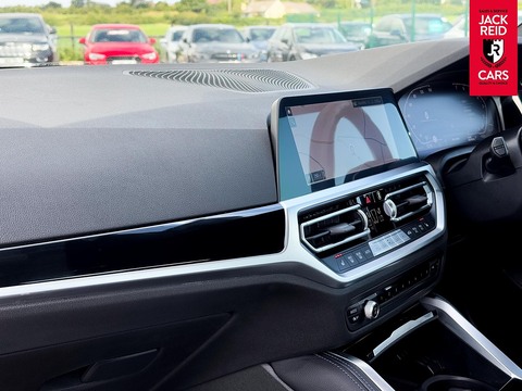 2.0 220i M Sport Coupe 2dr Petrol Auto Euro 6 (s/s) (184 ps)