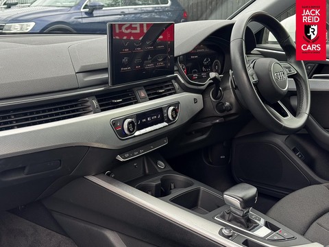 2.0 TDI 35 Technik Estate 5dr Diesel S Tronic Euro 6 (s/s) (163 ps)