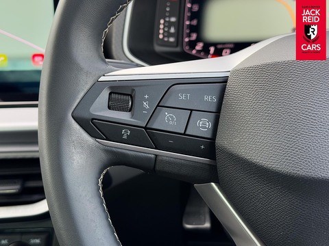 TSI XCELLENCE Lux Hatchback 1.0 Automatic Petrol