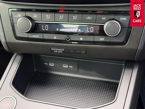 TSI XCELLENCE Lux Hatchback 1.0 Automatic Petrol