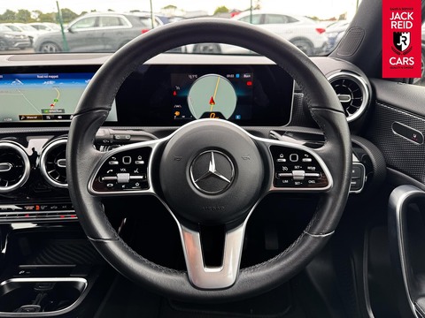 1.3 A180 Sport (Executive) Hatchback 5dr Petrol Manual Euro 6 (s/s) (136 ps)